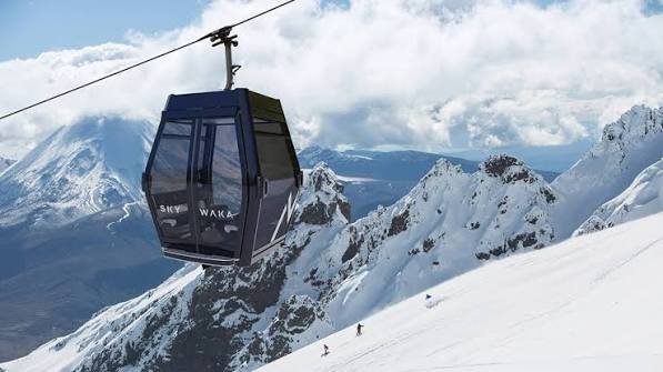 Sky Waka gondola over the snowfield